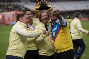 Así fue el homenaje a los volantes del Club América
