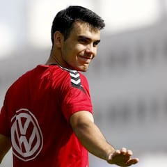 Álex Bermejo cae lesionado