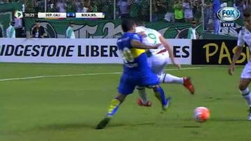 Tévez golpeó por detrás a Borré.