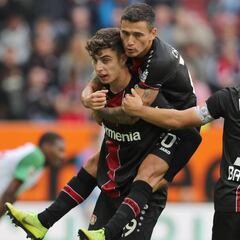 Aránguiz fue titular en la victoria del Bayer Leverkusen