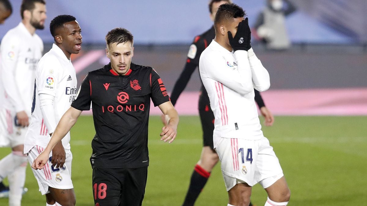 Futbolistas que han jugado en la Real Sociedad y el Athletic Club 