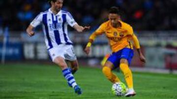 Granero con Neymar en el partido que la Real gan&oacute; al Bar&ccedil;a en Anoeta (1-0)