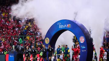 Protocolo during the final second leg match between Toluca and America as part of the Liga BBVA MX, Torneo Clausura 2025 at Nemesio Diez Stadium on May 25, 2025 in Toluca, Estado de Mexico, Mexico.