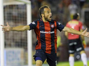Llegó en 2015 a Cruz Azul con gran cartel, sin embargo, no despuntó como se esperaba y desde 2016 milita en San Lorenzo, donde registra 12 goles y 22 asistencias en 76 partidos disputados.