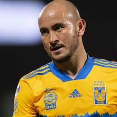 Carlos González inicia entrenamientos por separado en Qatar, espera volver