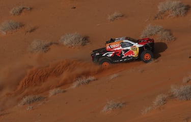 Toby Price y Armand Monleon de Toyota Gazoo Racing W2RC en acción durante la Etapa 3.