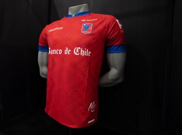 Los Cóndores sorprenden en Chile y presentan su nueva camiseta