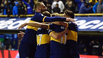 Jugadores de Boca Juniors celebrando un gol ante Aldosivi.