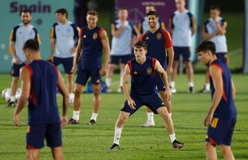 Gavi durante el entrenamiento de hoy previo al partido contra Japón. 