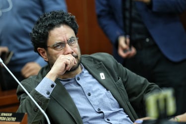 La decisión final del CNE sobre la presencia de Iván Cepeda en la consulta presidencial del 8 de marzo en Colombia