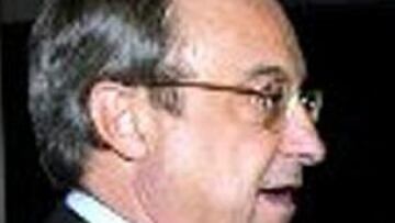 <b>FLORENTINO PÉREZ. </b>El presidente del Real Madrid se ha mostrado satisfecho por la celebración del amistoso en beneficio de Galicia
