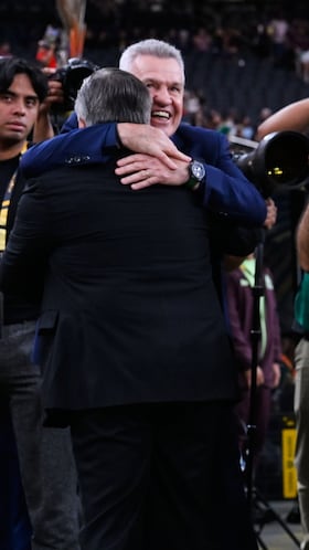 Javier Aguirre head coach of Mexico and Miguel Herrera head coach of Costa Rica during the Group Stage - Group A match between Mexico vs Costa Rica as part of the 2025 CONCACAF Gold Cup at Allegiant Stadium, on June 22, 2025 on Las Vegas, Nevada, United States.