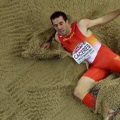 Eusebio Cáceres salta 8,33 en Soria con viento ilegal (+2,5)