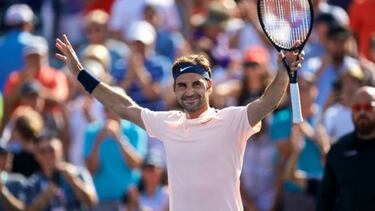 Federer, Nadal on semi-final collision course at US Open