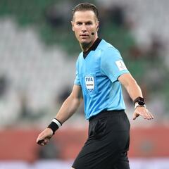 Gran augurio para el Sevilla: pita el árbitro de la final de Colonia