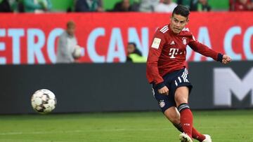 James Rodr&iacute;guez durante el partido entre el Wolfsburgo y el Bayern M&uacute;nich por Bundesliga