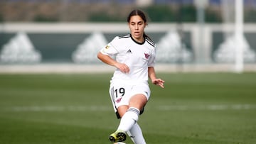 VALDEBEBAS, SPAIN - FEBRUARY 11: Lorena Navarro of CD Tacon in action during the Women Spanish Cup, Copa de la Reina, football match played between CD Tacon and Rayo Vallecano Femenino at Ciudad Deportiva Real Madrid on February 11, 2020 in Valdebebas, Spain. (Photo by Oscar J. Barroso / AFP7 / Europa Press Sports via Getty Images)