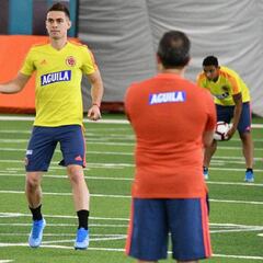 Colombia entrena con grupo completo a dos días de Brasil