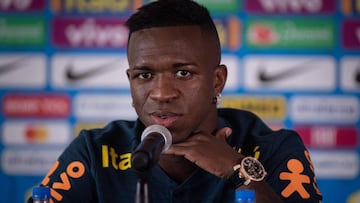 Vinicius, con la selecci&oacute;n de Brasil.