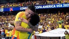 James Rodríguez y Luis Díaz en la Selección Colombia durante la Copa América