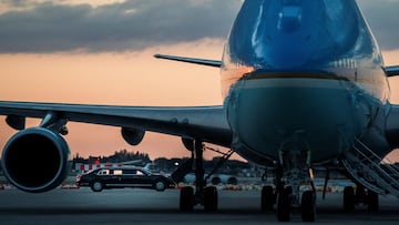 Only eleven global airlines currently use Boeing 747 and Airbus A380 aircraft but everything points to their days being numbered.