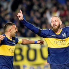 Así fue el debut de De Rossi en Boca: 75', gol y amarilla