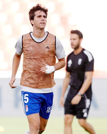 Manu Lama, de sexto central a capitán