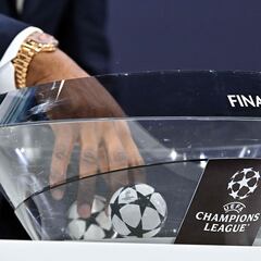 ¿Qué debe ocurrir para que los 5 primeros de la Premier League clasifiquen a la Champions League 2024-25?