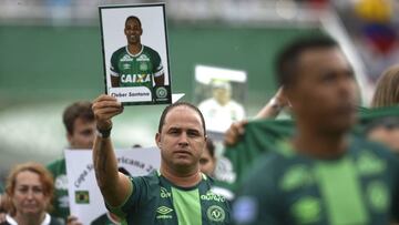 El presidente interino del Chapecoense, Iv&aacute;n Tozzo, confirm&oacute; adem&aacute;s que recibir&aacute;n una recompensa econ&oacute;mica que asciende a casi dos millones de euros, seg&uacute;n inform&oacute; Globo Esporte