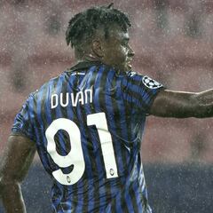 Duván Zapata piensa en Serie A tras victoria en Champions