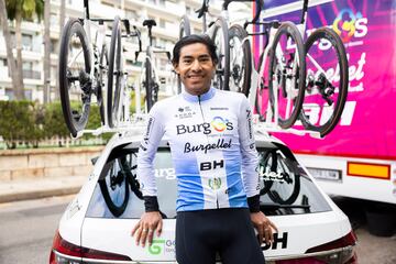 Sergio Chumil, con el maillot de campen de Guatemala, con el Burgos Burpellet BH en la Challenge de Mallorca (Dani Snchez)