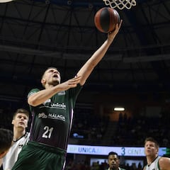 El Unicaja rompe en la recta final a un Joventut que no reacciona