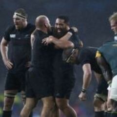 Los All Blacks ya son finalistas tras sufrir ante Sudáfrica (20-18)