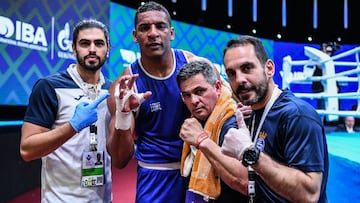 Emmanuel Reyes Pla, con el equipo de la Federaci&oacute;n Espa&ntilde;ola. 