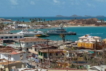 Casas destruidas por el huracán Beryl en Clifton, Union Island, San Vicente y las Granadinas.