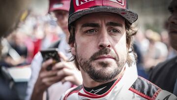 Alonso: "Me pareció fácil pilotar de noche, estuve cómodo"