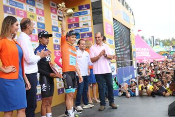 Miguel Ángel López se llevó el título y Nairo Quintana la última jornada. Los ciclistas colombianos entregaron un lindo espectáculo en el alto de Las Palmas.