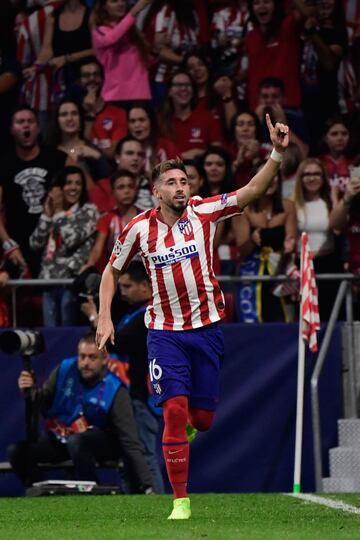 2-2. Héctor Herrera celebró el segundo gol.