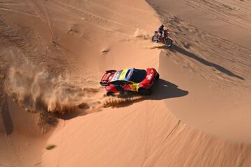 Sebastien Loeb y su copiloto Fabian Lurquin.