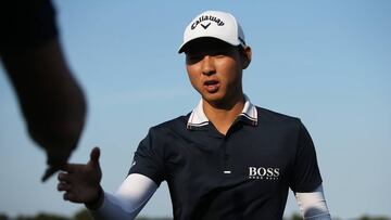 Min Woo Lee, líder en Australia.