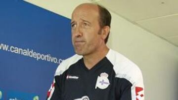 <b>ENTRENAMIENTO.</b> Lotina retrasa el último entrenamiento para disponer de los internacionales.