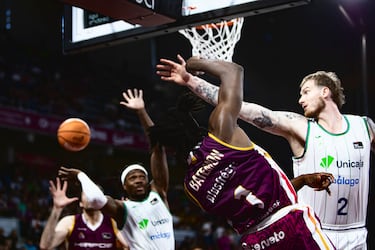 El Unicaja saca el rodillo en Lleida