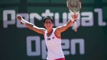 Carla Suárez celebra su victoria.