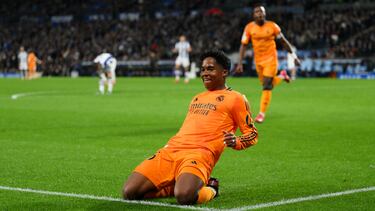 Tremendo pase al espacio de Bellingham para encontrar el desmarque de Endrick, que no falló en su mano a mano con Remiro, definiendo de forma exquisita con el exterior de su bota izquierda.