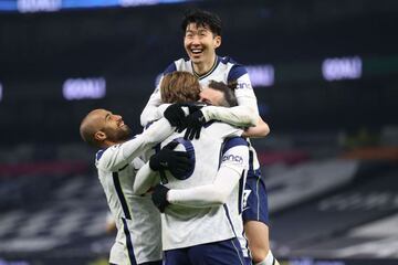 Tottenham Hotspur's Welsh striker Gareth Bale celebrates with teammates after scoring their second goal during the English Premier League football match between Tottenham Hotspur and Crystal Palace at Tottenham Hotspur Stadium in London, on March 7, 2021