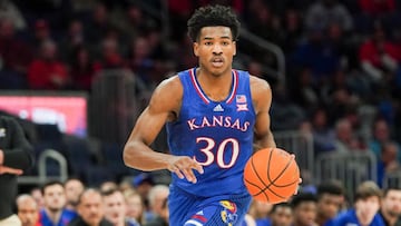 The University of Kansas Jayhawks and the University of North Carolina Tar Heels go face-to-face in tonight’s NCAA men’s finals. It won’t be their first clash.