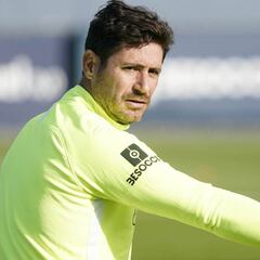 Víctor mira a la Copa: "Tenemos la obligación de ganar"