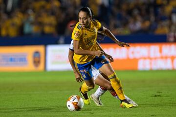 
Tigres venció a Guadalajara este lunes 05 de noviembre por la noche por marcador de 2 goles por 0, esto en duelo correspondiente a la jornada 17 de la Liga MX Femenil.