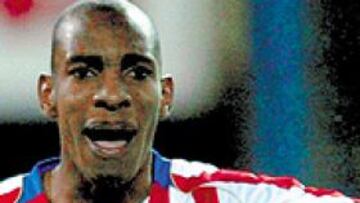 <b>REGRESARÁ A LA BANDA. </b>Perea comenzó ocupando el lateral derecho a su llegada a Madrid, pero después se ha afianzado como central.