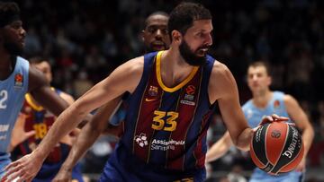 St. Petersburg (Russian Federation), 09/10/2020.- Nikola Mirotic of FC Barcelona in action during the Euroleague basketball match between BC Zenit St. Petersburg and FC Barcelona in St. Petersburg, Russia, 09 October 2020. (Baloncesto, Euroliga, Rusia, San Petersburgo) EFE/EPA/ANATOLY MALTSEV